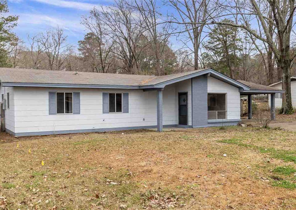 1st image of 206 Bermuda Dr