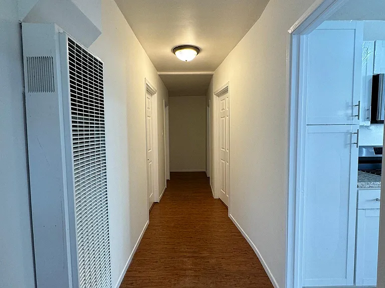 1183 N Normandie Ave — Photo 16