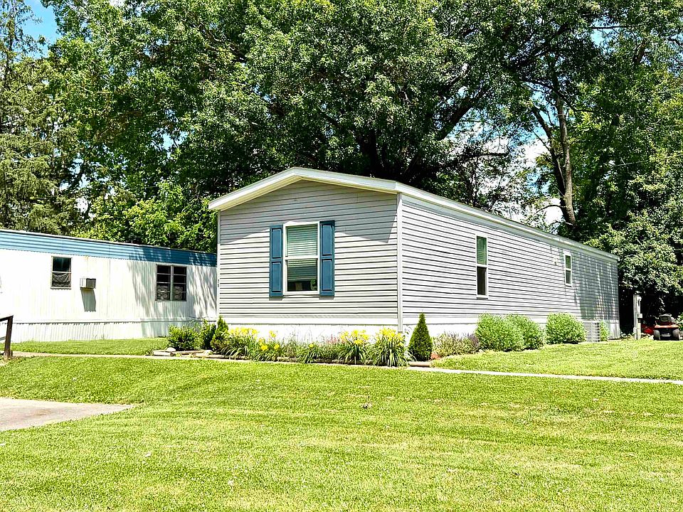 1st image of 75 Colony Dr