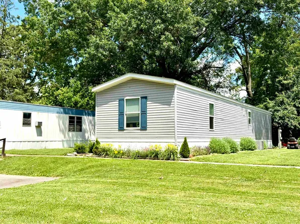 75 Colony Dr, Fredericktown, OH 43019