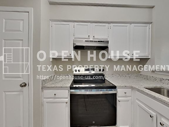 5th image of 10107 King Ranch Ln