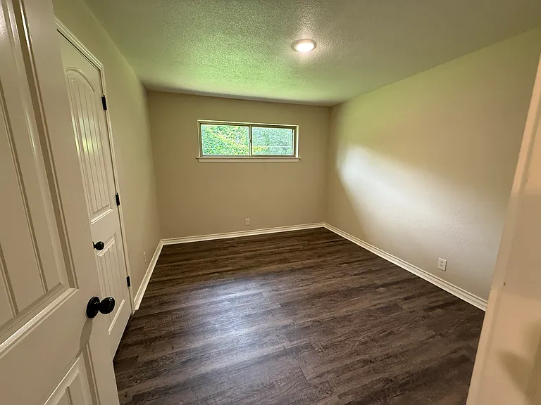 Arnold Dr — Photo 5