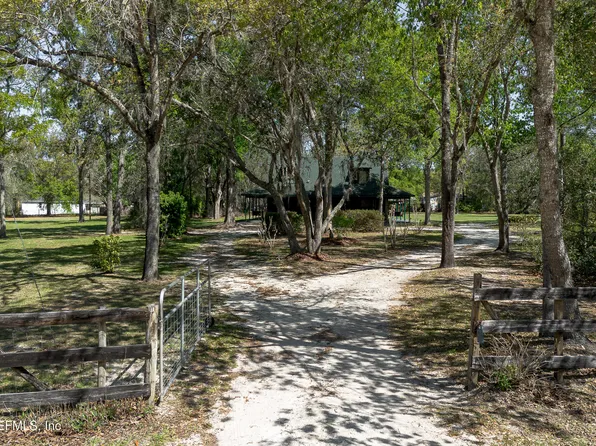 34 ZIBRA Street, Middleburg, FL 32068