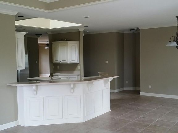 5th image of 7111 Northlake Dr