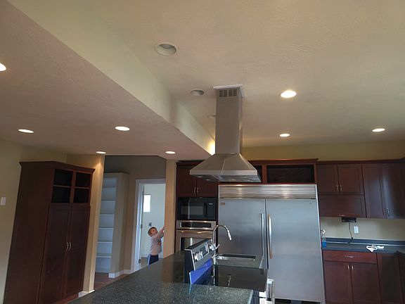 4th image of 115 E Apple Ln