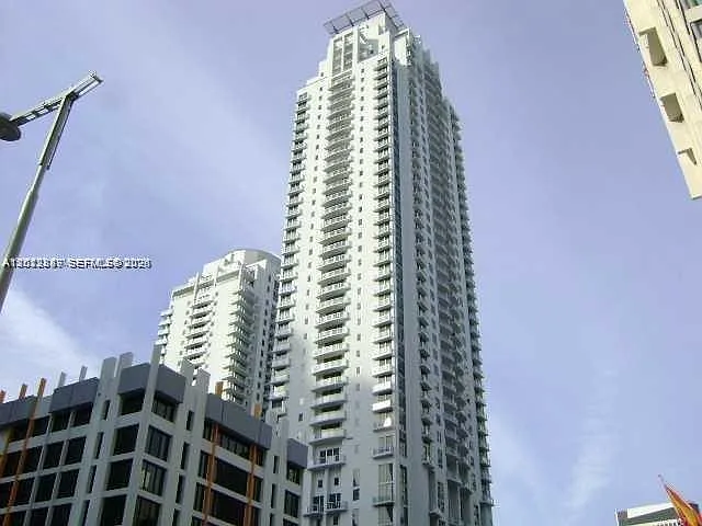 1060 Brickell Ave #2305 — Photo 11