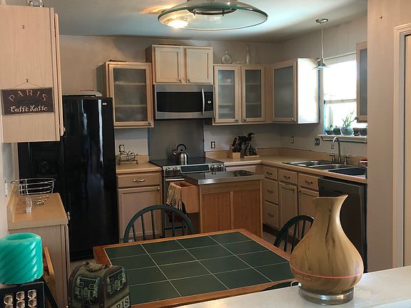 5th image of 115 Stone Creek Dr