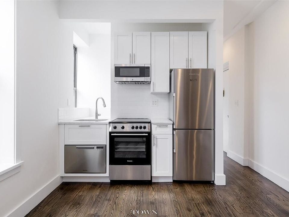 1st image of 178 Mulberry St APT 10