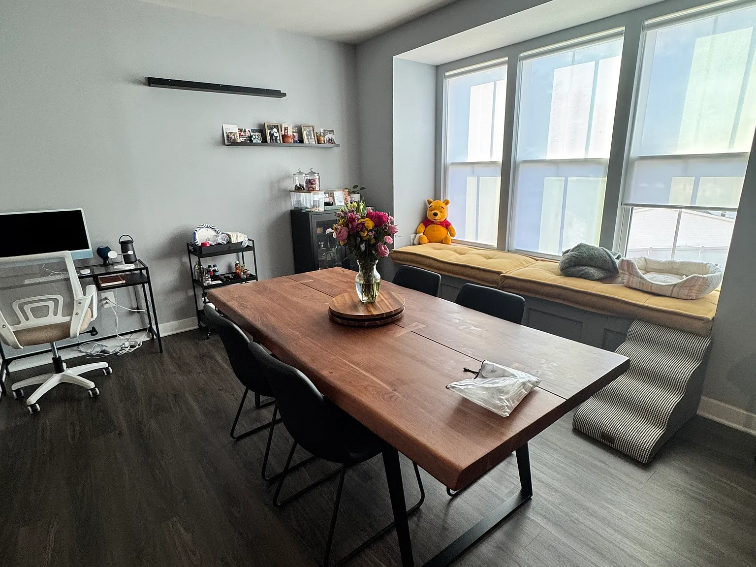 3 bed, 2.5 bath, 2501 sqft, $3,400 — Photo 4