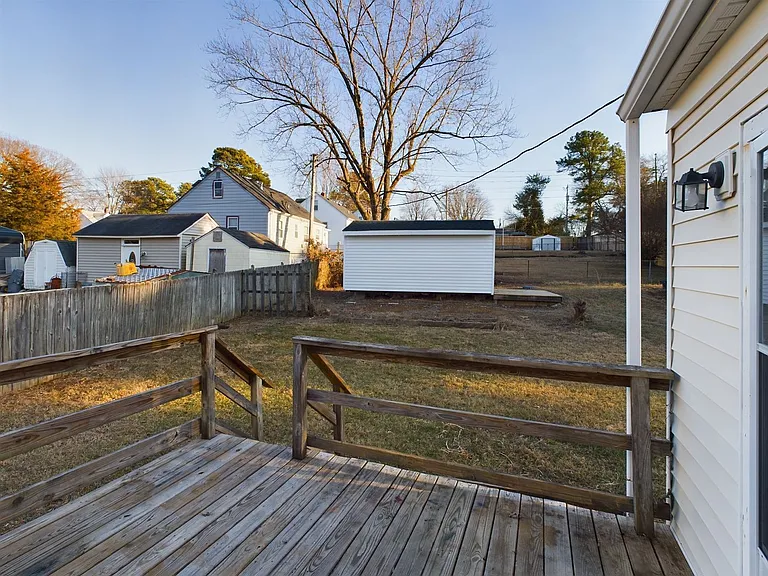 2513 Libbie Ave — Photo 27