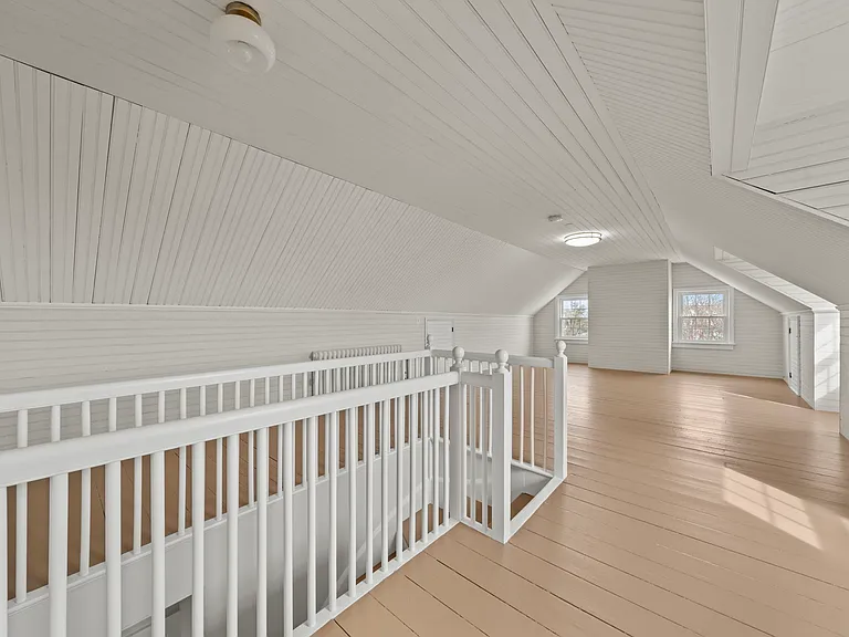 60 Powder House Rd — Photo 22