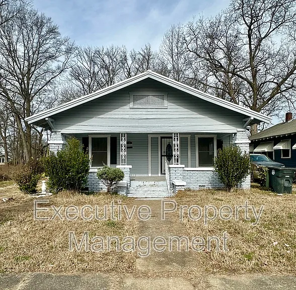 1728 Princeton Ave — Photo 1