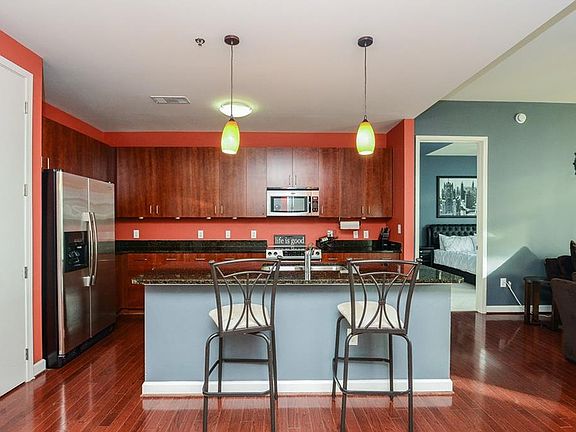 2nd image of 711 Cosmopolitan Dr NE Unit 326