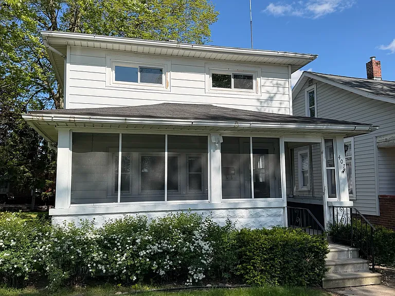 407 S High St — Photo 16