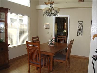 3rd image of 8829 Bridgeshire Way