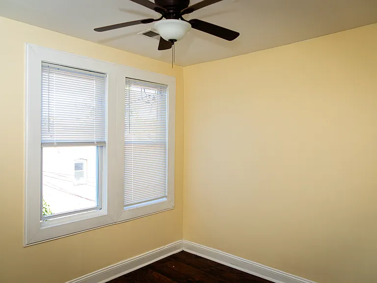 505 Denison St #1 — Photo 8