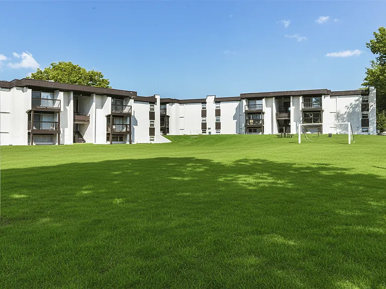 Legend Oaks Gated Community — Photo 27