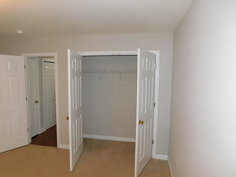 235 Harbor Landing Dr — Photo 15