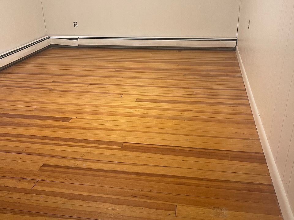 2nd image of 181 Glenbridge Ave Floor 1