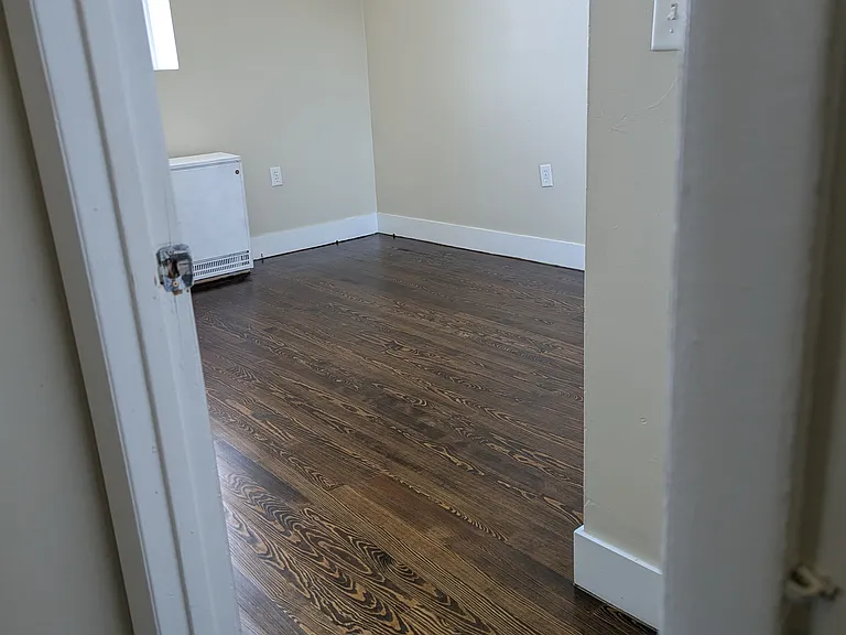 300 Elmira St #3 — Photo 9