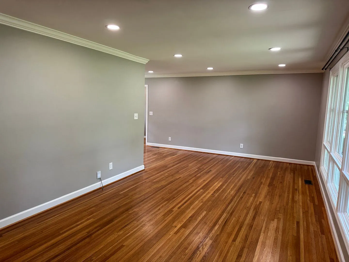 Fabulous Home in Crieve Hall 4BR, 3BA Home — Photo 4
