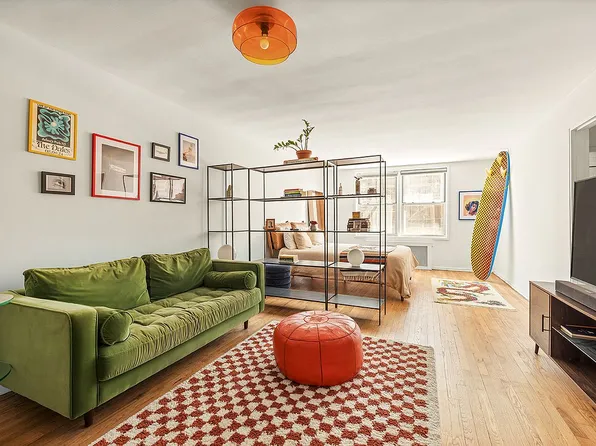 133 120th Bch Unit 1C, Rockaway Park, NY 11694