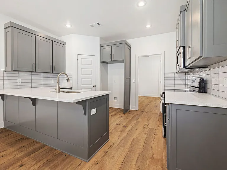 2763 W Rutledge Ln #2 — Photo 29