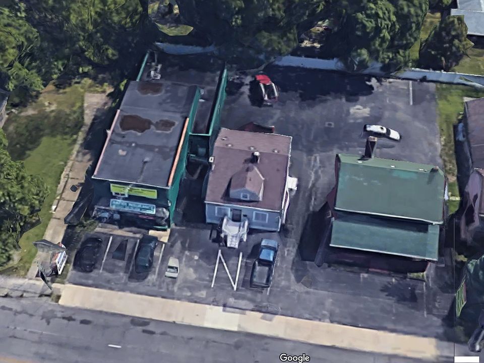 2nd image of 3625 South Ave