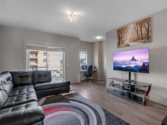 4th image of 293 N Skyview Ranch Rd NE