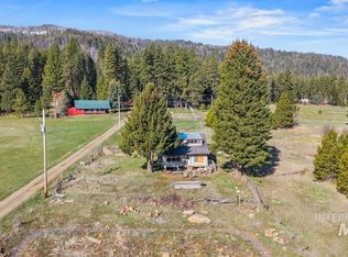 38 Pats Ln, Cascade, ID 83611