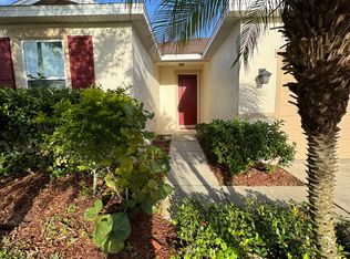 101 Elena Dr, Sebastian, FL 32958