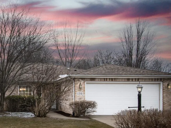 130 Polly Ln, Hobart, IN 46342