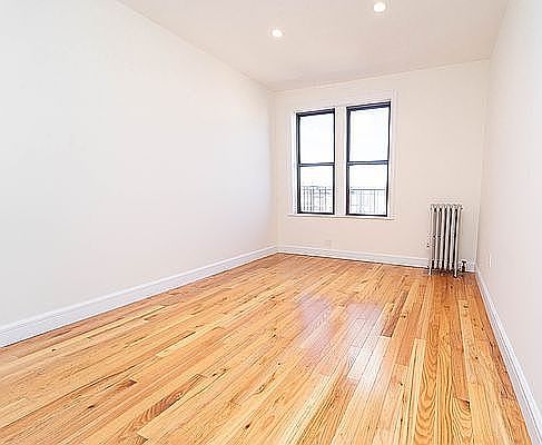 5th image of 22-5 37th St #3A