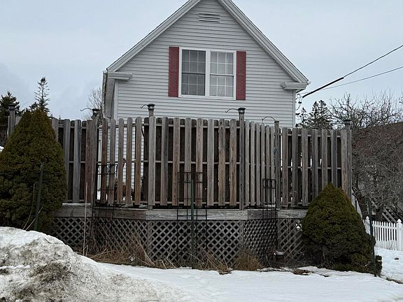 2nd image of 20 Tea Hill Road