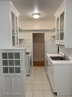 1st image of 21 Chauncy St APT 18