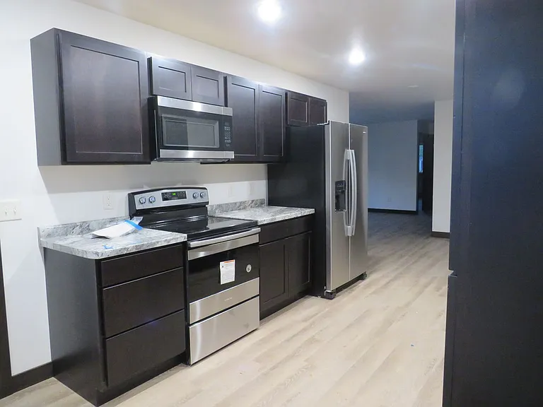 5294 Christopher Dr — Photo 4