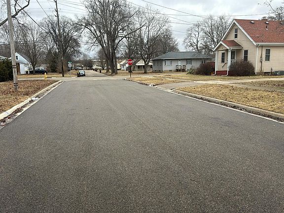 5th image of 838 Grand Ave