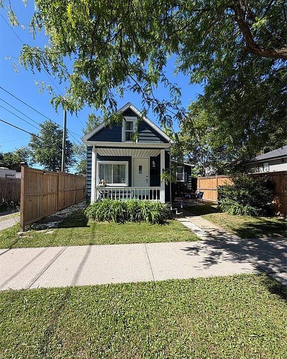 1st image of 639 Watkins St