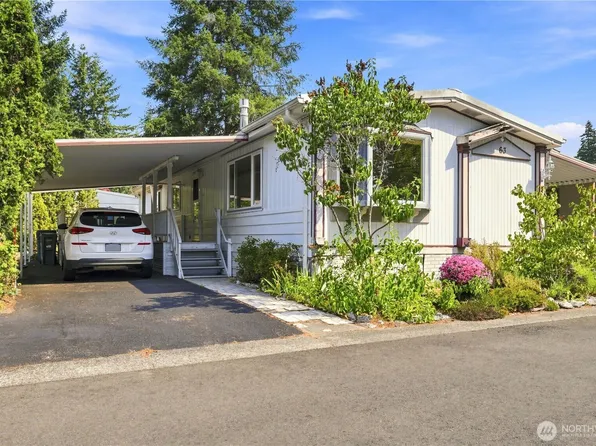 18425 NE 95th Street #63, Redmond, WA 98052
