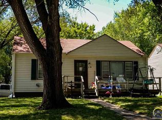 645 SW Vesper Ave, Topeka, KS 66606