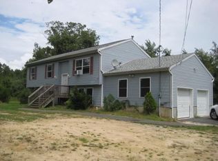 436 9th St, Newtonville, NJ 08346
