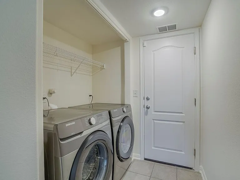 576 Ferrule Dr — Photo 18