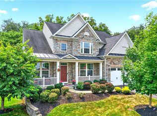 3001 Brookstone Dr, Canonsburg, PA 15317