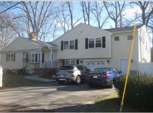 411 School St, Wellesley, MA 02482