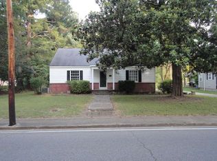 321 White Ave, Henderson, TN 38340