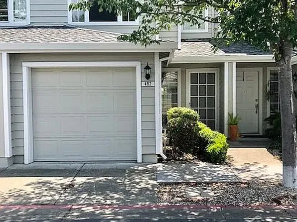 492 Laurel Grove Cir, Santa Rosa, CA 95407