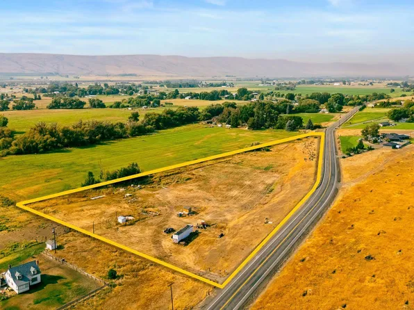 Nka Ahtanum Rd, Yakima, WA 98903