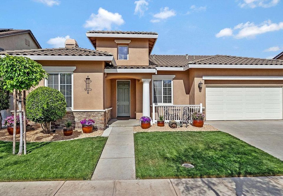 1st image of 559 Big Sky Dr