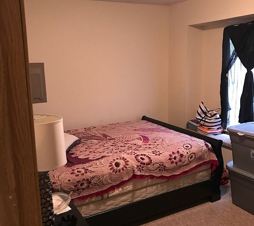 1st image of 1317 Valley Ln #68