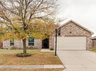 116 Enchanted Forest Dr, Wylie, TX 75098